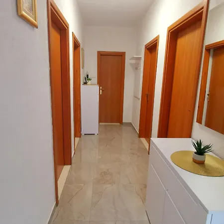 Ani Apartmán